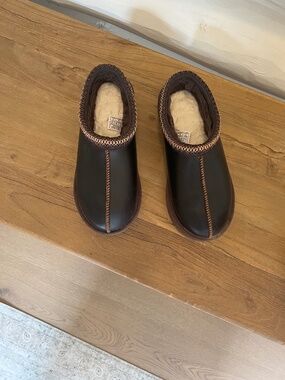 Ugg Tasman II Slipper